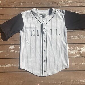 Civil Regime Men’s Baseball style Jersey grey and black button up